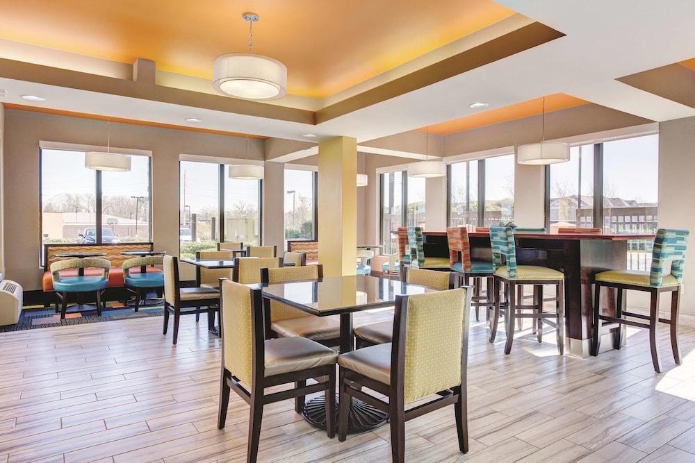 Hotel Oyo Townhouse Jackson - Ridgeland Extérieur photo