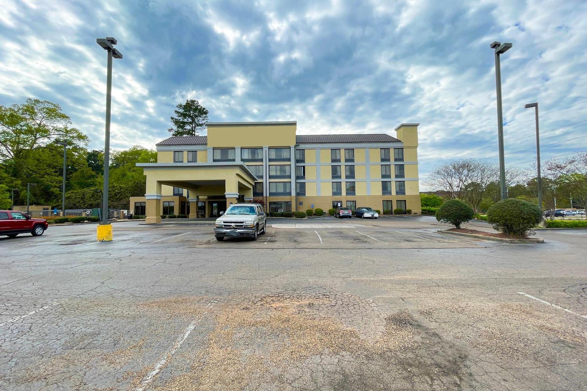 Hotel Oyo Townhouse Jackson - Ridgeland Extérieur photo